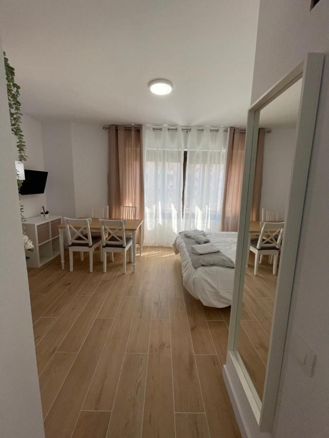 Resitur Luxury Suit 514 Σεβίλλη Εξωτερικό φωτογραφία